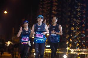 BIB: 42500, 44610, 4457
                            <button type="button" onclick="openModal(18283990)" class="btn btn-primary btn-sm float-right btn-popup" data-toggle="modal" data-target=".modal-high-quality">
                        <i class="fas fa-shopping-cart"></i> Add to Cart
                    </button>
                                            <button type="button" onclick="isThisMe(18283990, true)" class="btn btn-success btn-sm float-right btn-popup btn-isme hidden" data-toggle="tooltip" data-placement="bottom" title="นี่คือรูปของคุณใช่ไหม คลิกที่นี่เพื่อเอาเข้าอัลบั้ม">
                        <i class="fas fa-plus"></i> Add to album
                    </button>
                    <button type="button" onclick="isThisMe(18283990, false)" class="btn btn-warning btn-sm float-right btn-popup btn-isnotme hidden">
                        <i class="fas fa-ban"></i> Remove from album
                    </button>